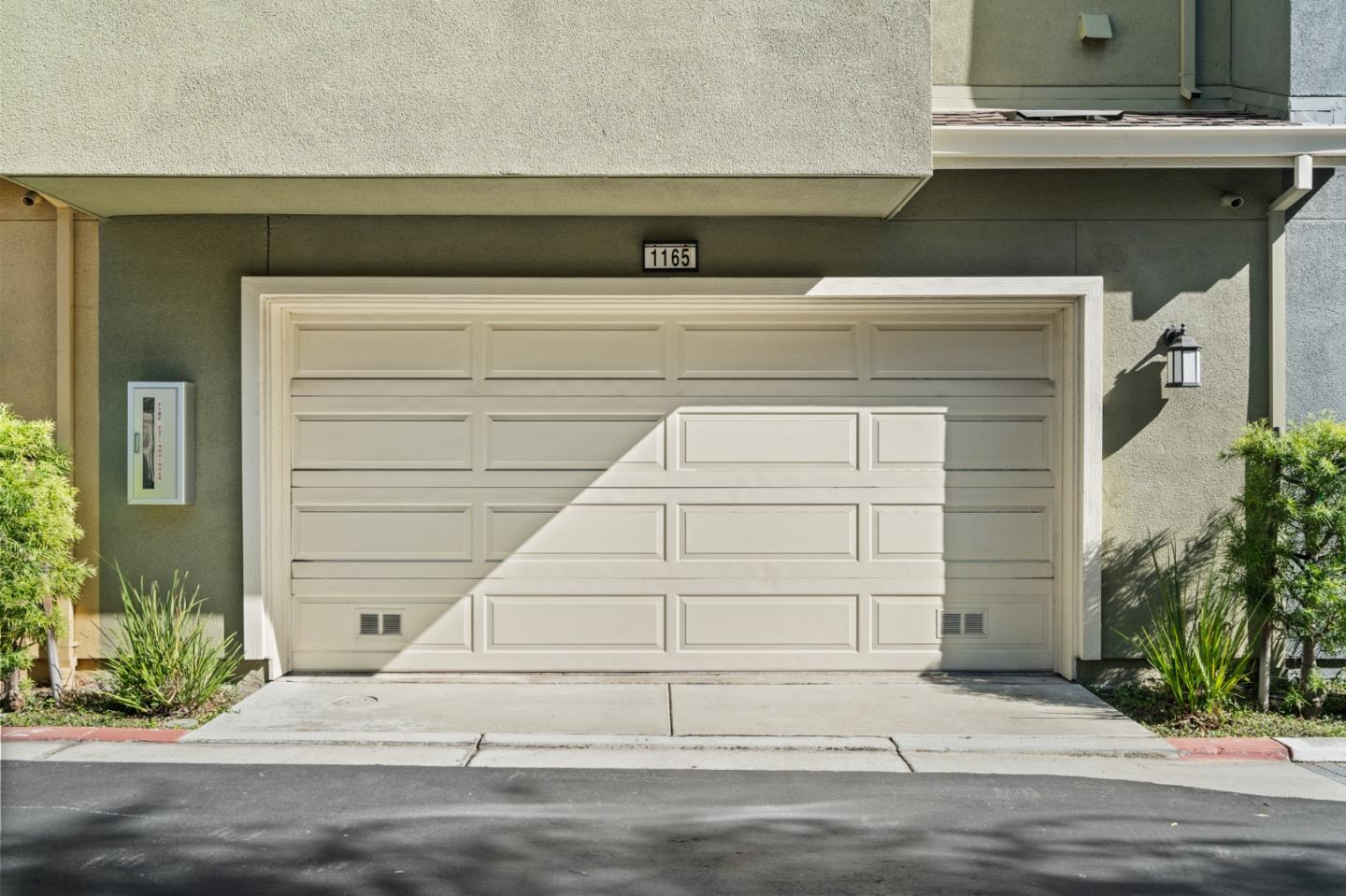 1165 Kassel Terrace