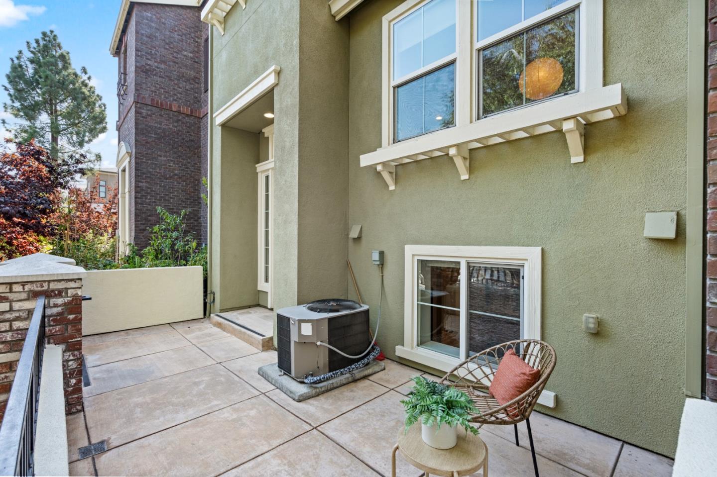1165 Kassel Terrace