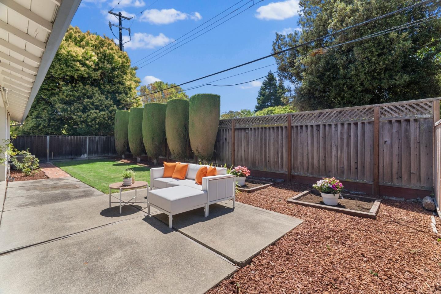 1584 Sonoma Drive