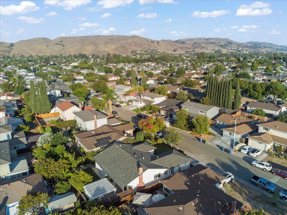 1209 Glacier Drive