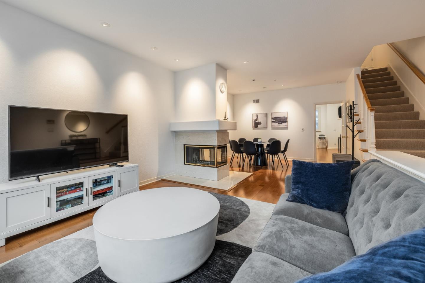 3421 El Camino Real # 11