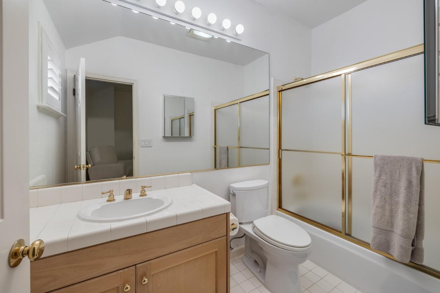 3421 El Camino Real # 11