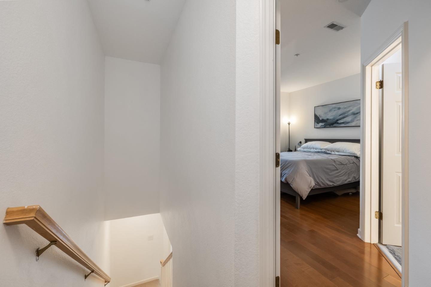 3421 El Camino Real # 11