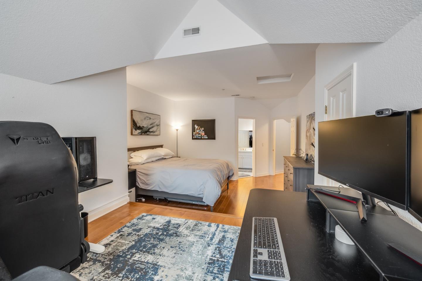 3421 El Camino Real # 11