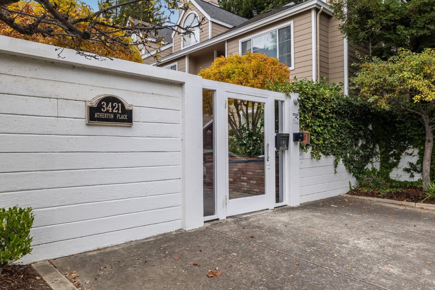 3421 El Camino Real # 11