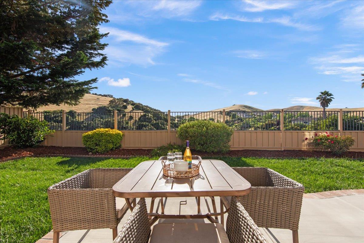 26214 Acclaim Court