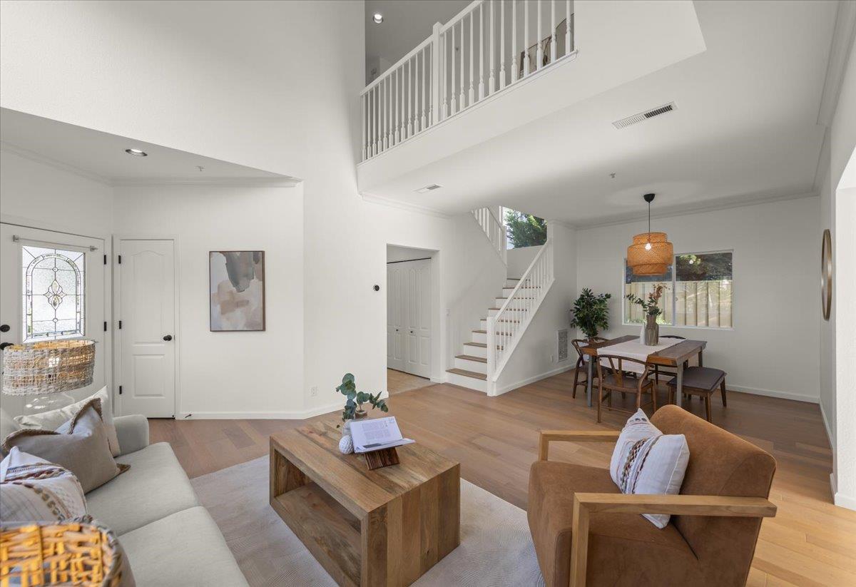 26214 Acclaim Court