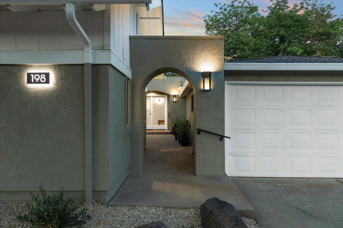 198 Greenwich Drive