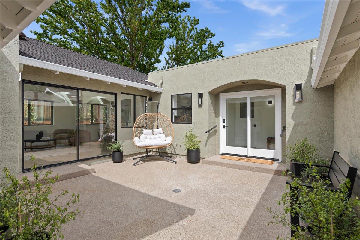198 Greenwich Drive