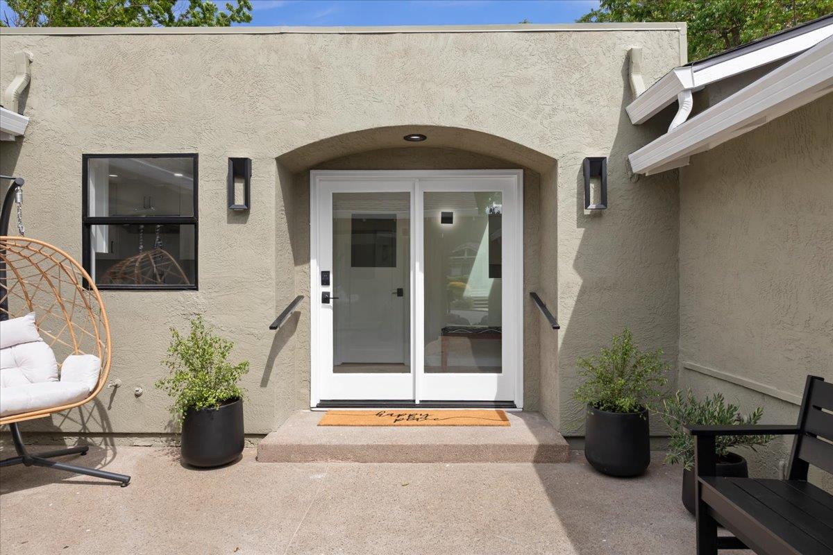 198 Greenwich Drive
