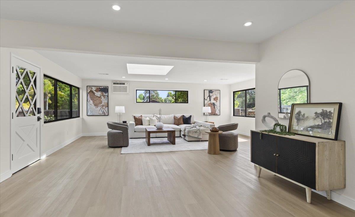 198 Greenwich Drive