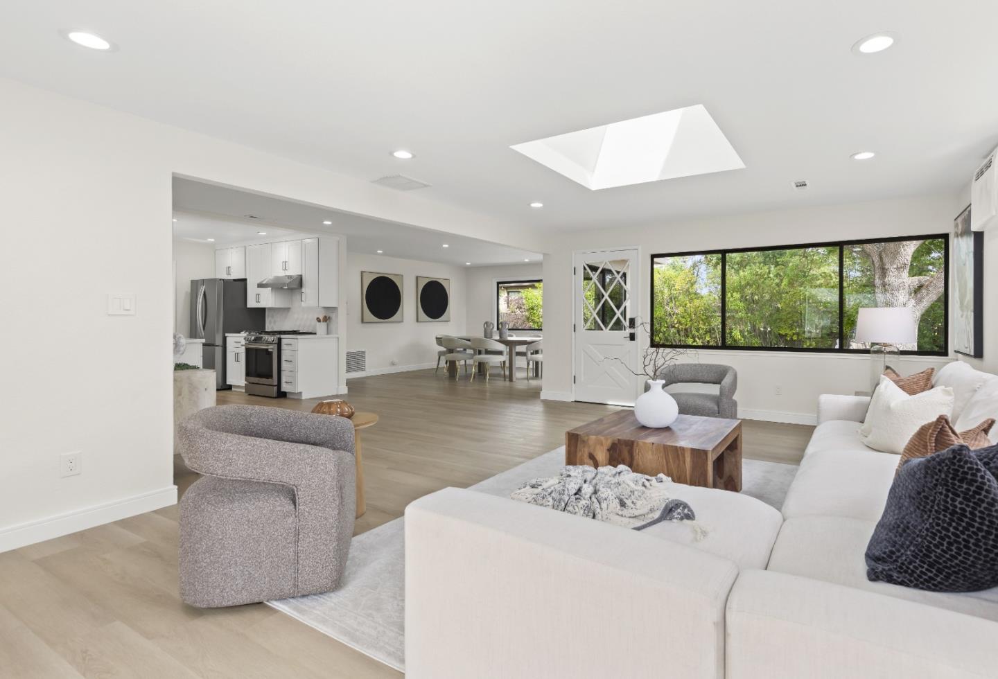 198 Greenwich Drive