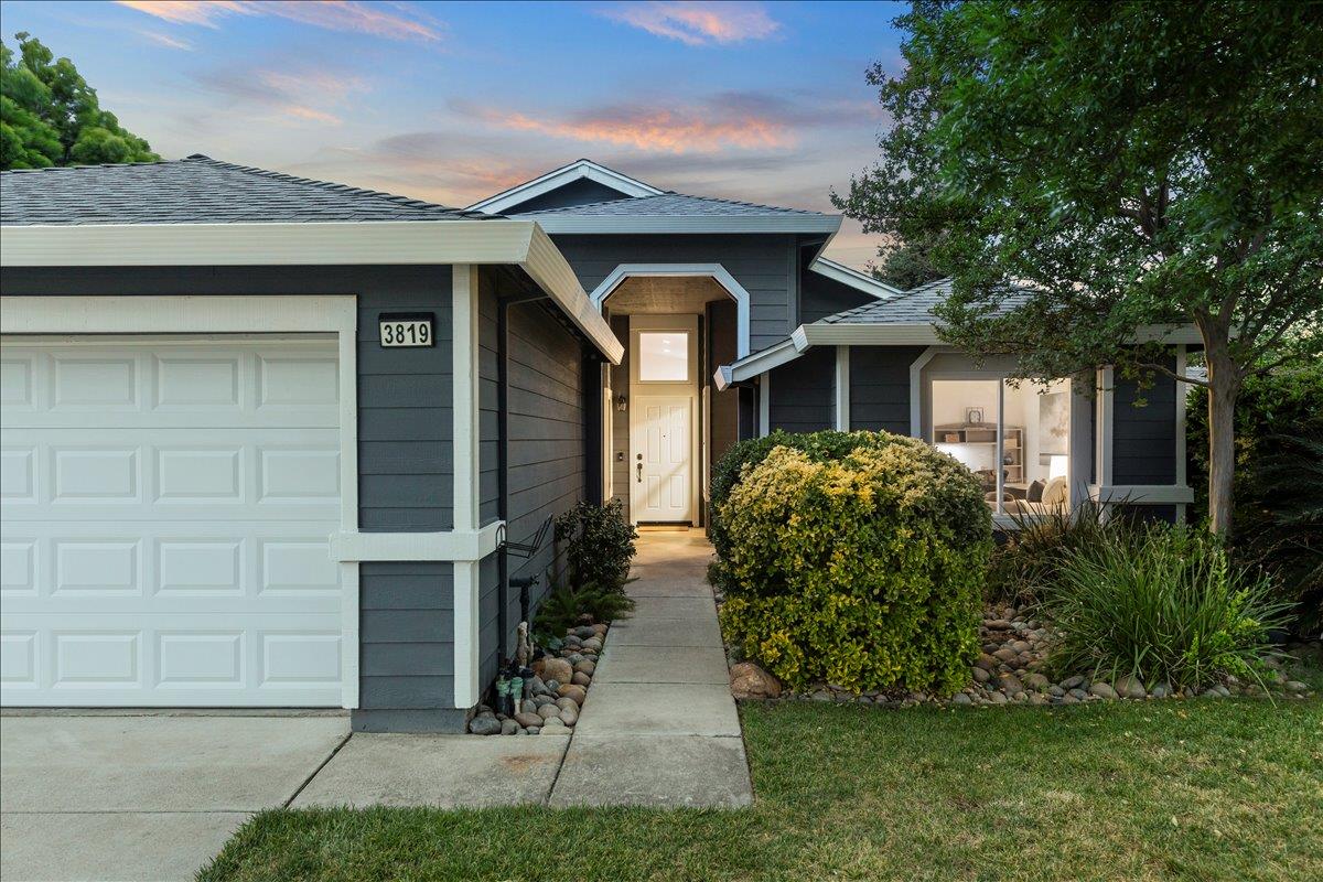 3819 Pato Lane