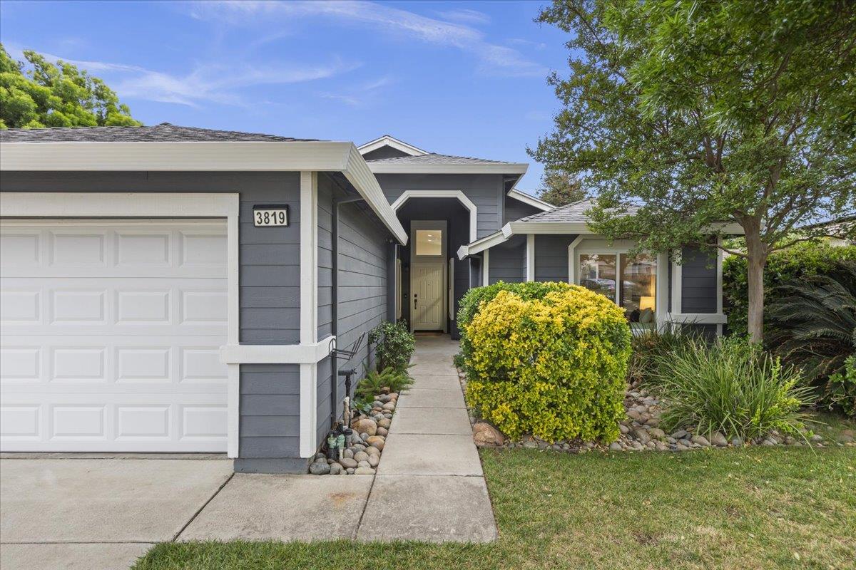 3819 Pato Lane