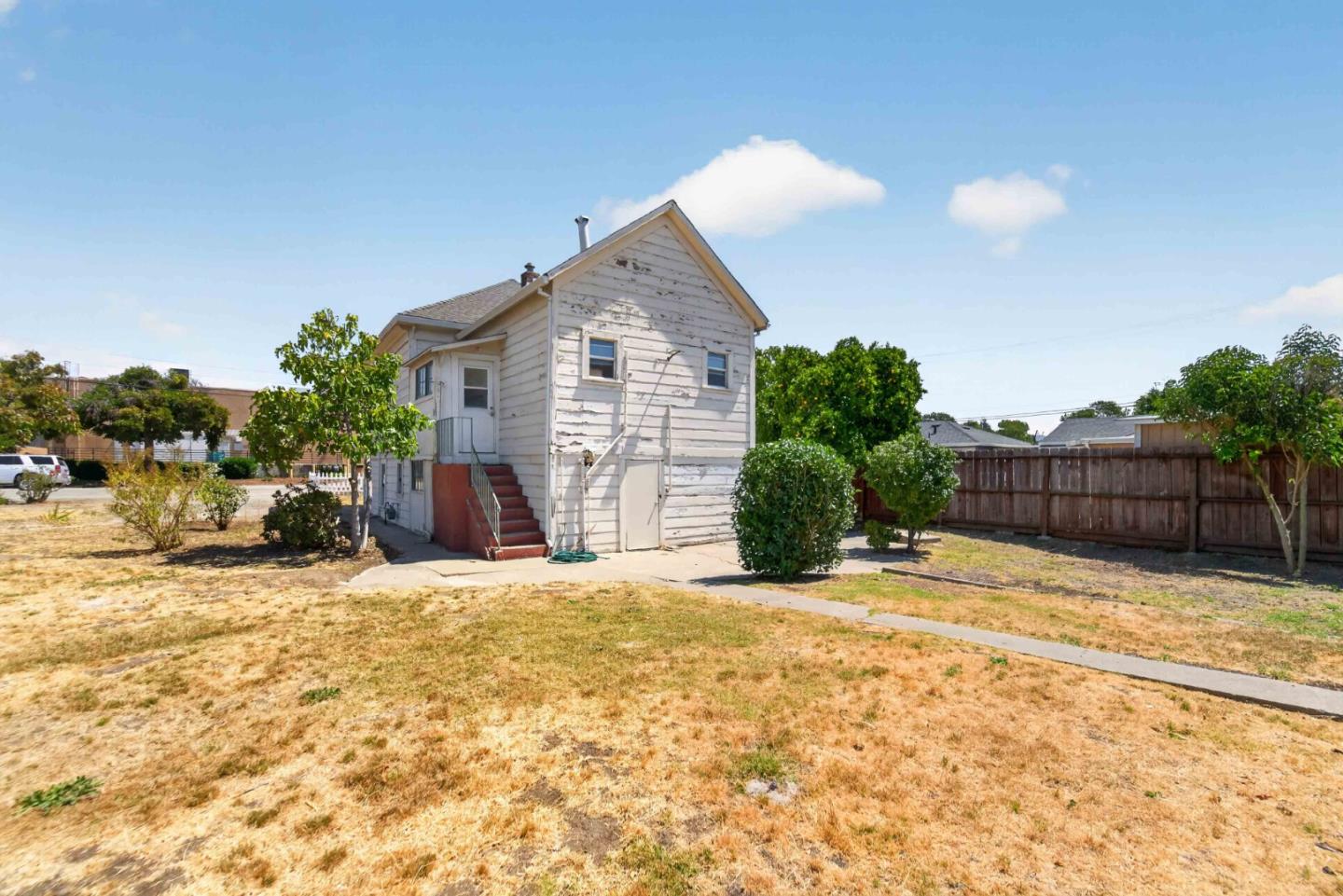 21459 Locust Street