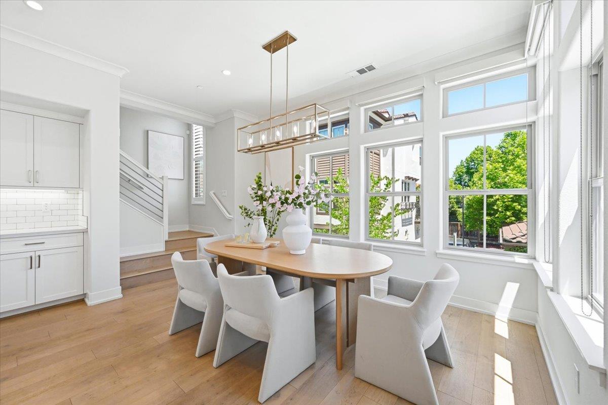 2360 Toledo Terrace
