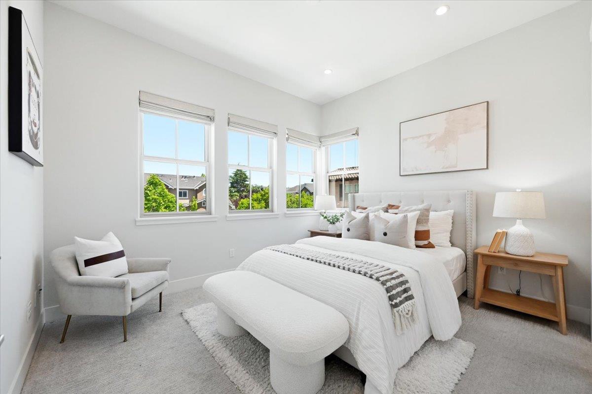 2360 Toledo Terrace