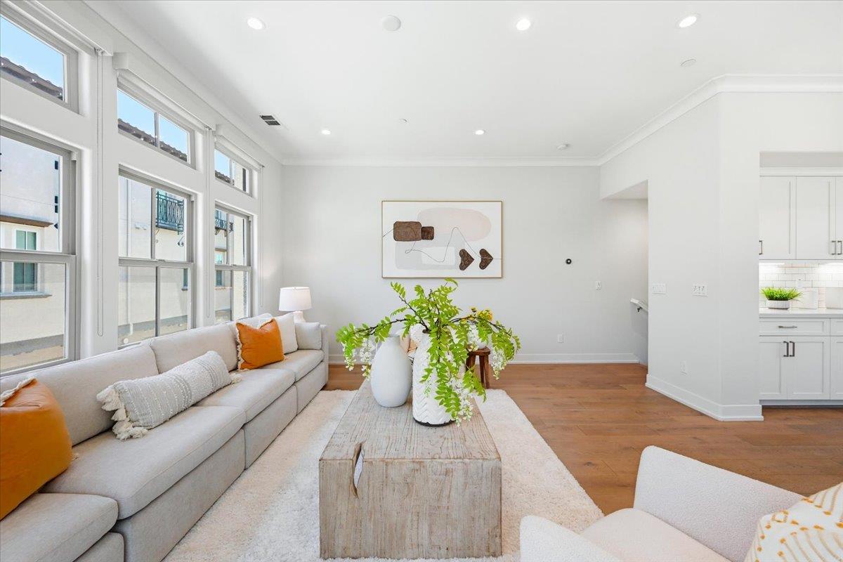 2360 Toledo Terrace