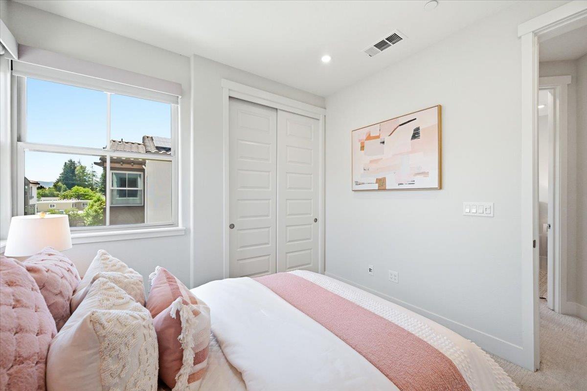 2360 Toledo Terrace