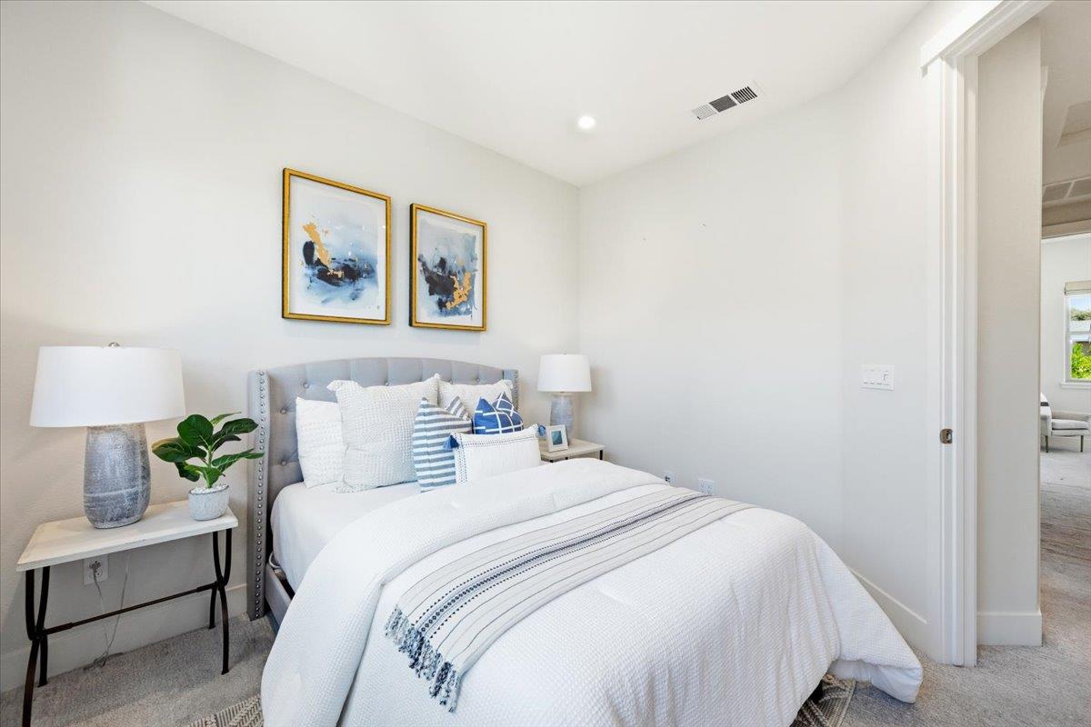 2360 Toledo Terrace
