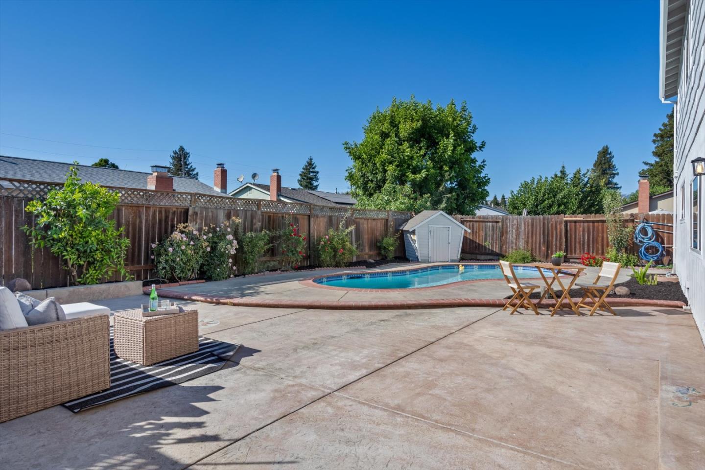 1713 Alhambra Court