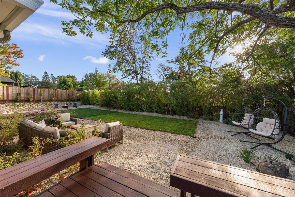 198 Greenwich Drive