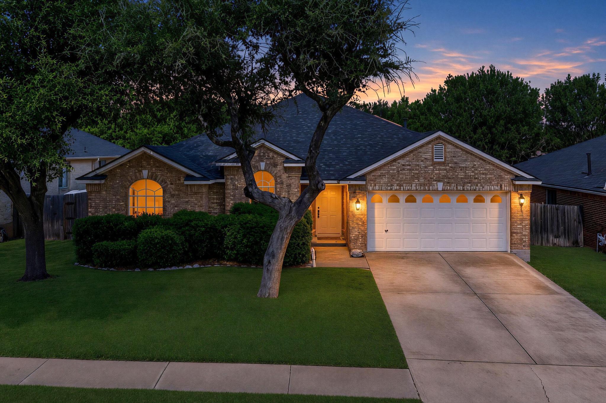 2111 Wheaton TRL
