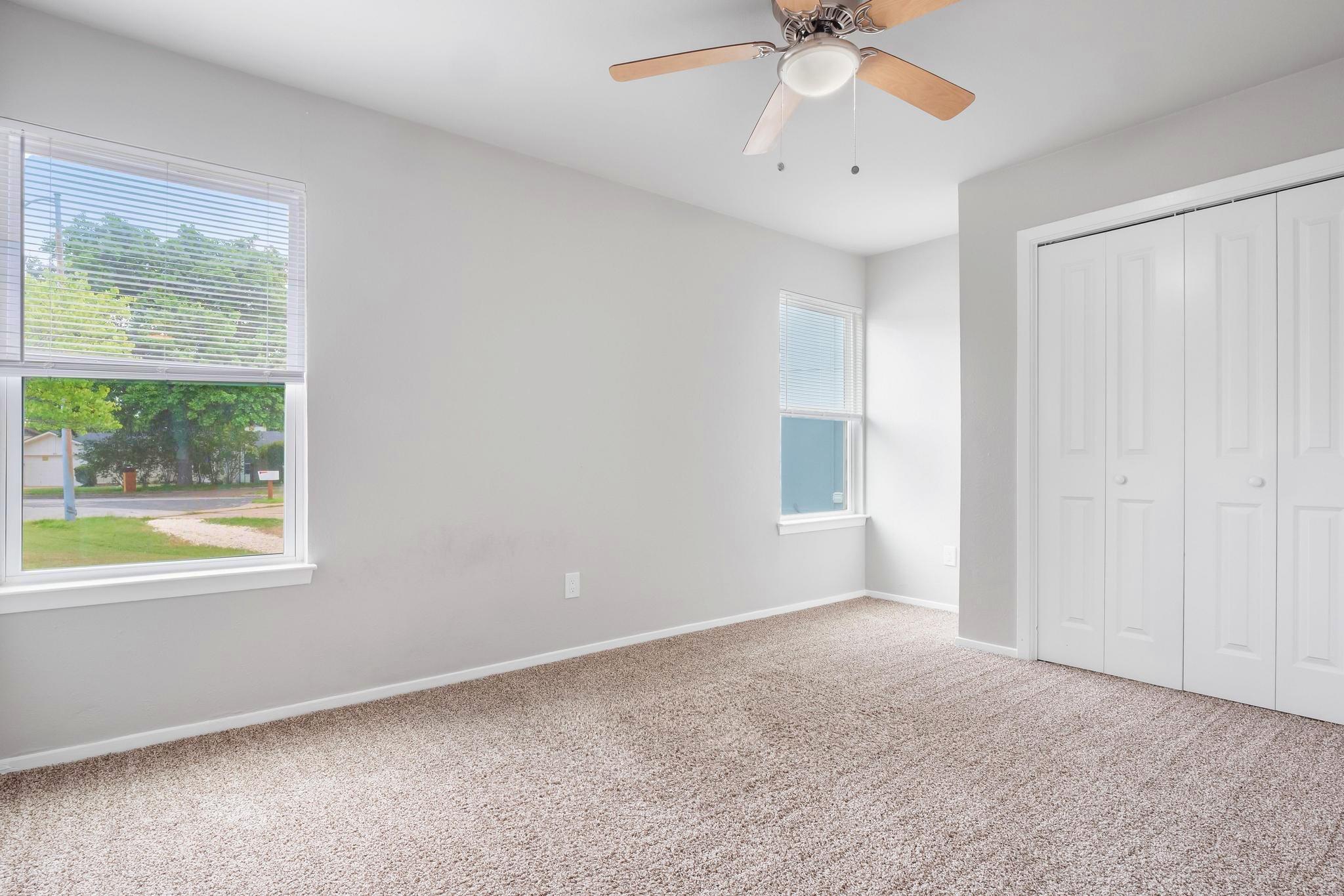 606 Elderberry CV