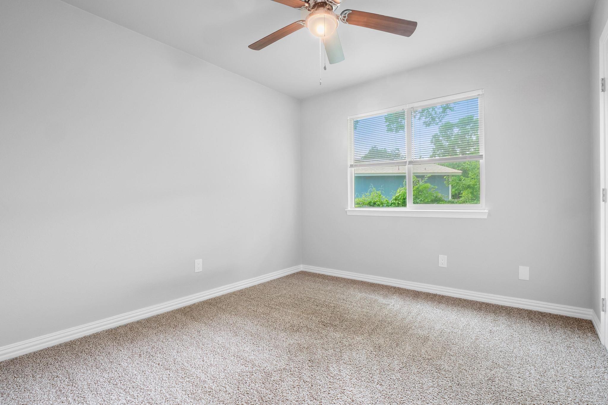 606 Elderberry CV