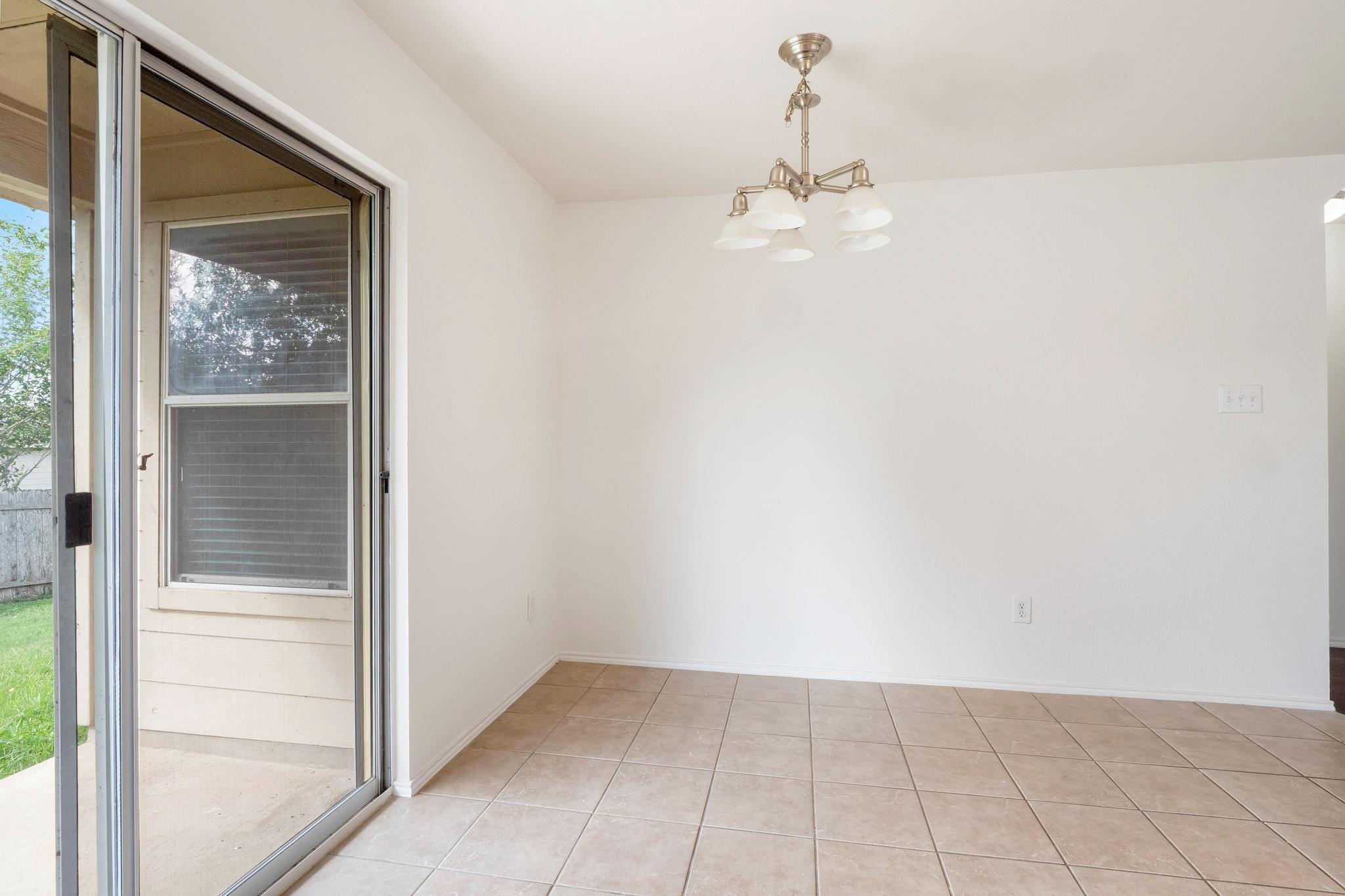 109 Onyx Lake DR