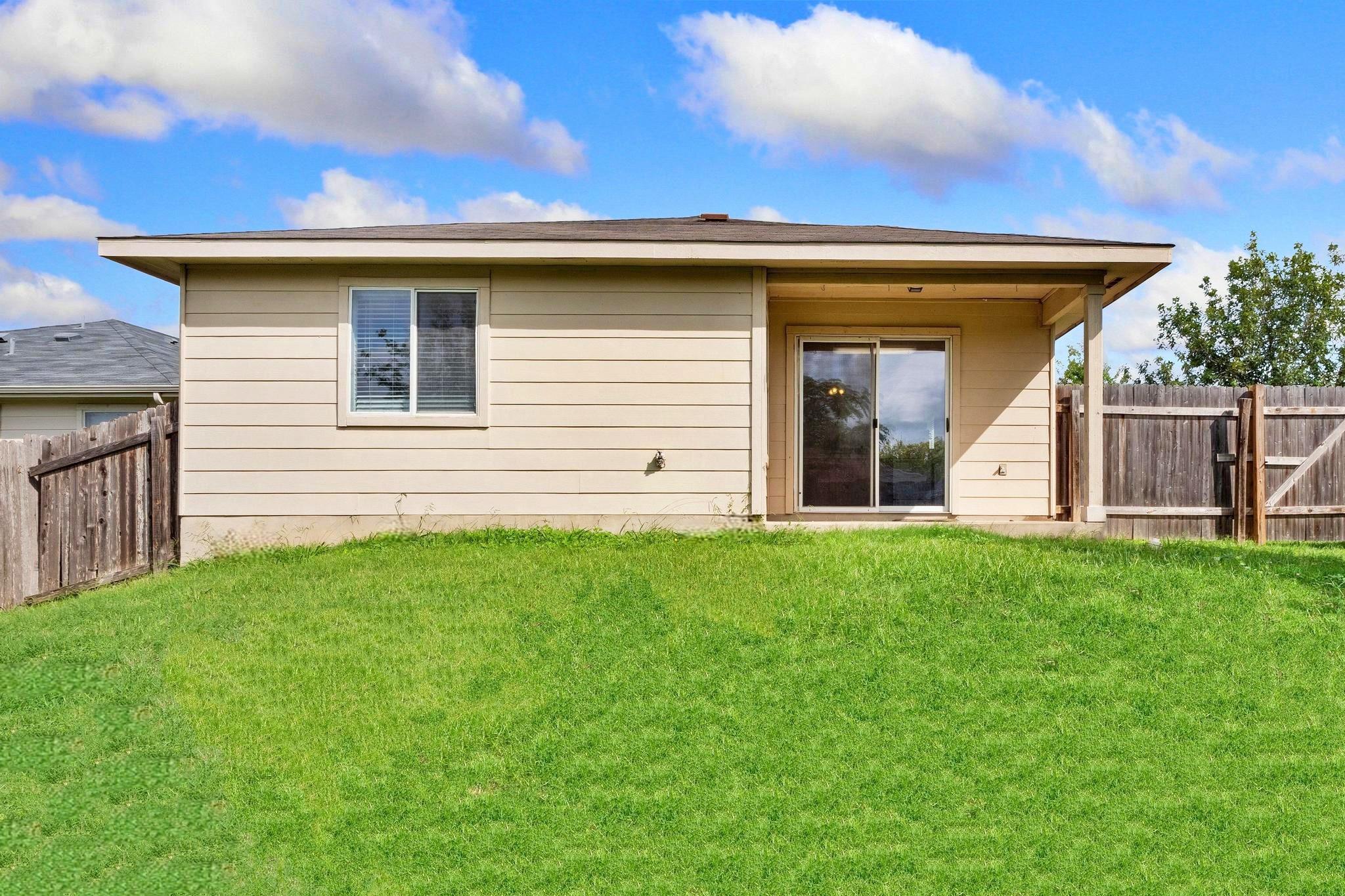 109 Onyx Lake DR