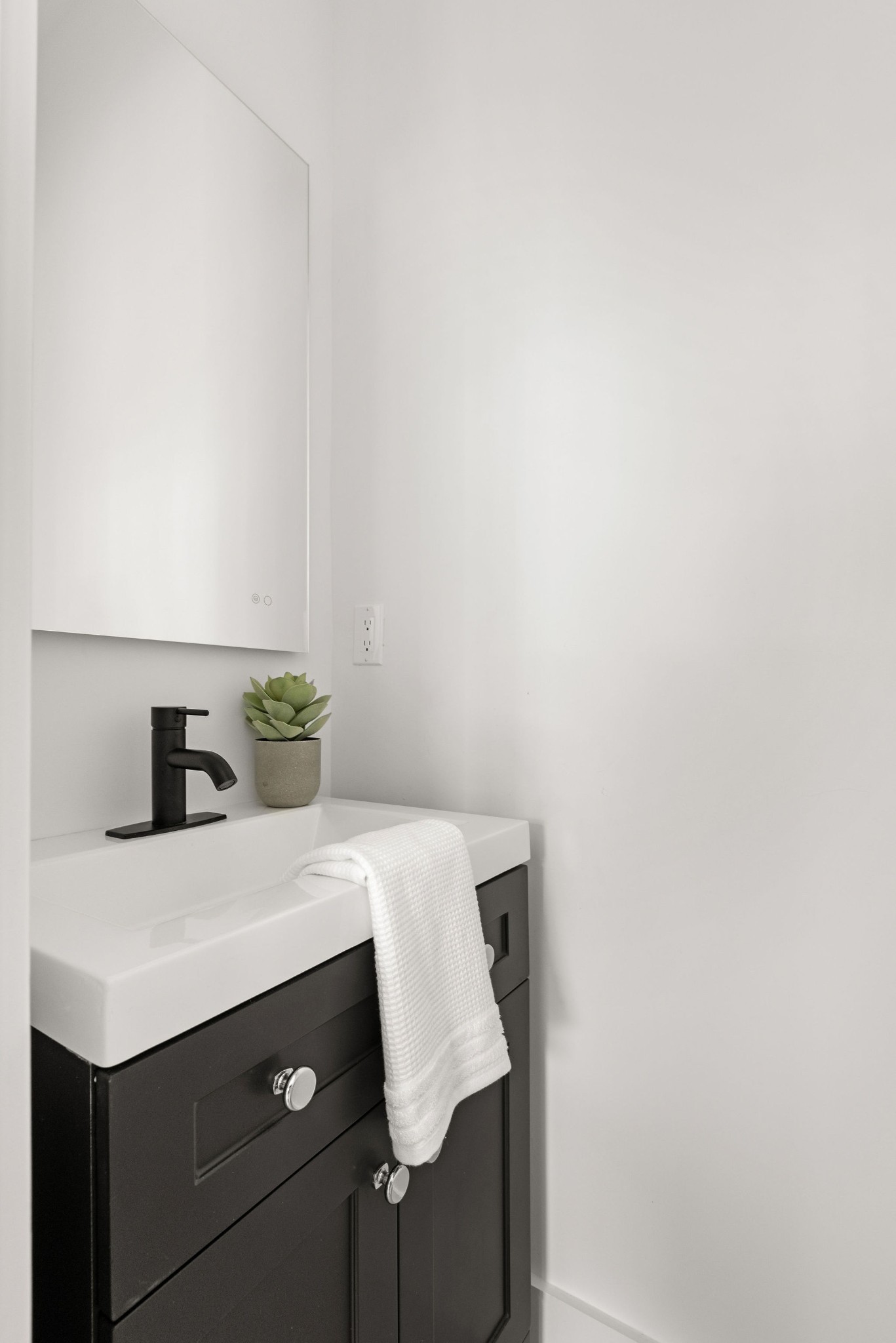 1724 Pecan St Unit: 2