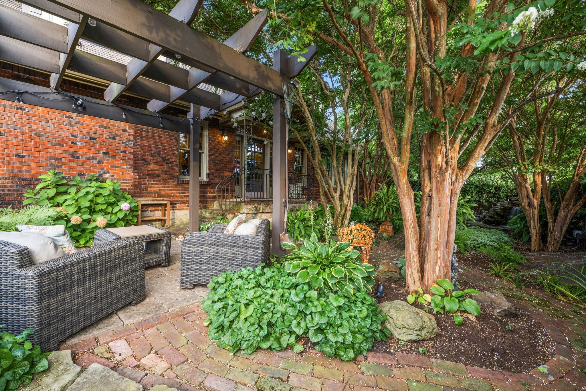707 Inverness Ave