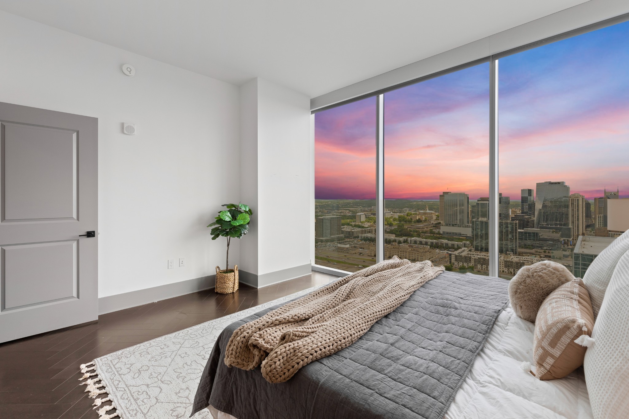 1616 West End Ave Unit: 3103