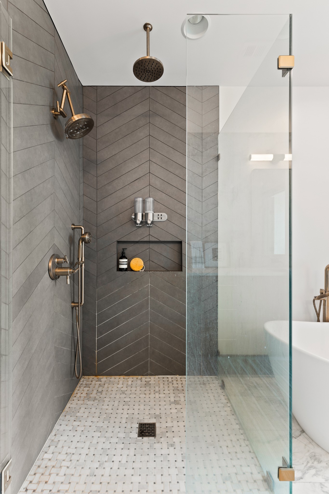 1616 West End Ave Unit: 3103