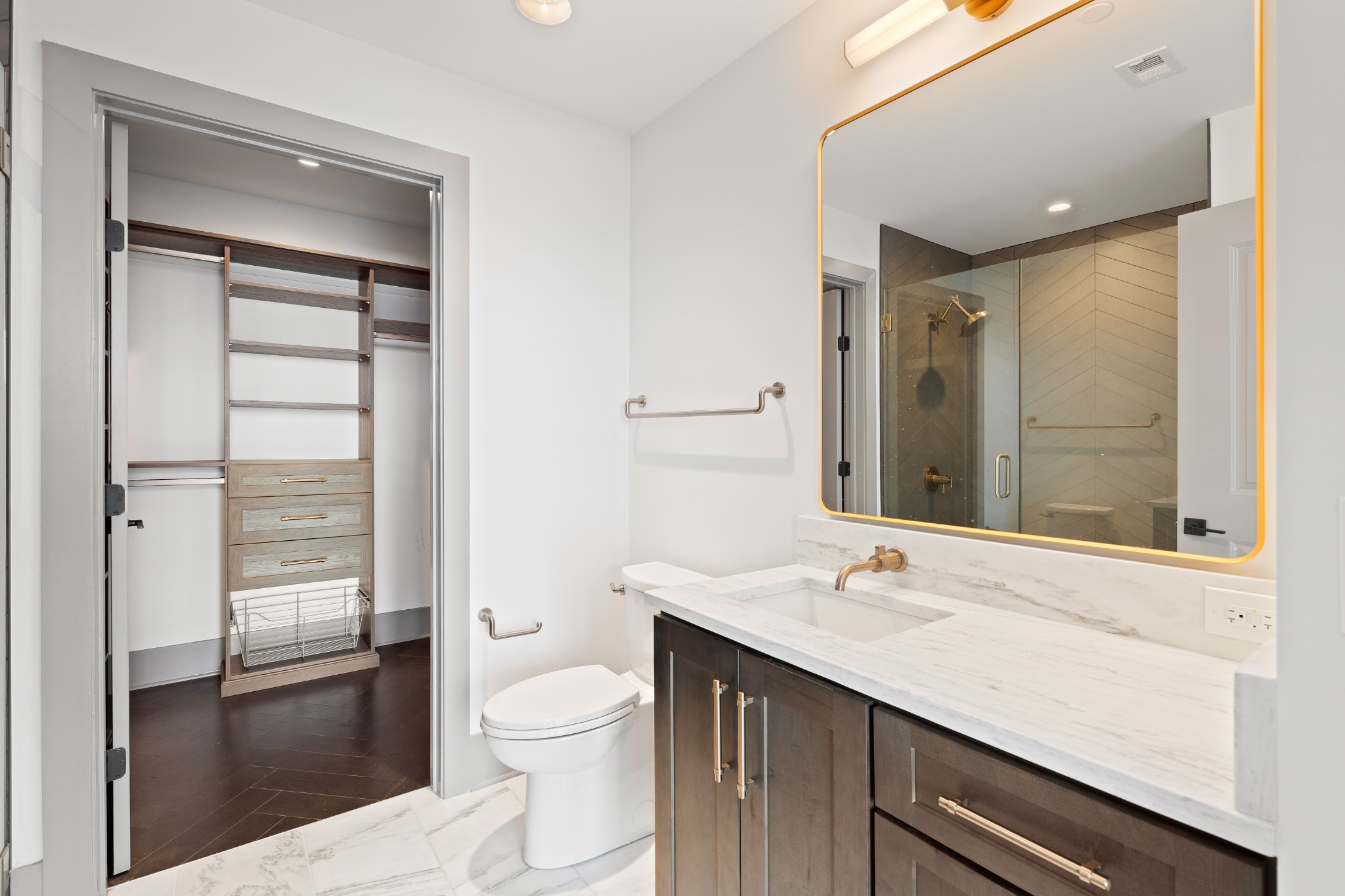 1616 West End Ave Unit: 3103