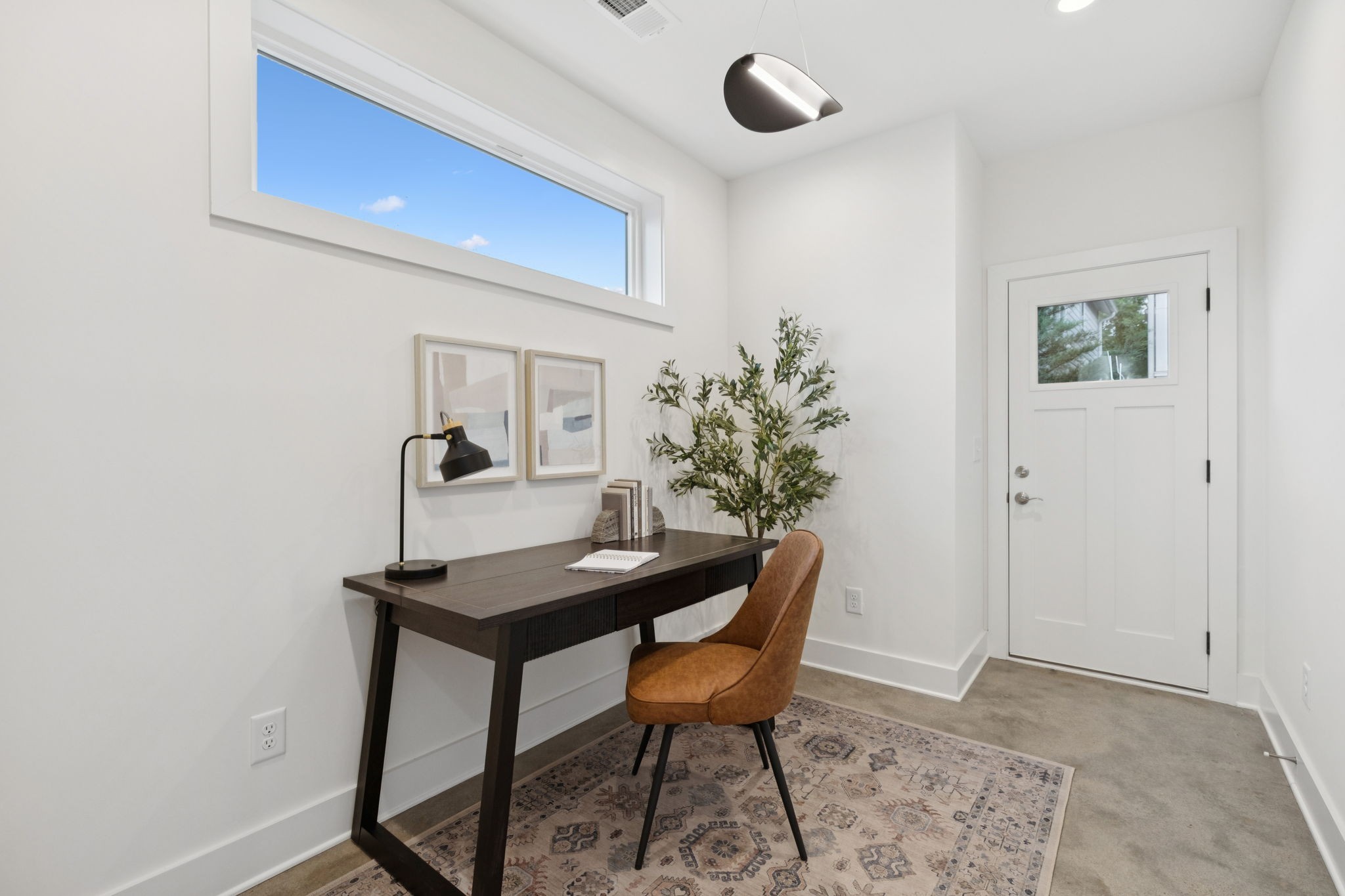 1117B Chester Ave Unit: B