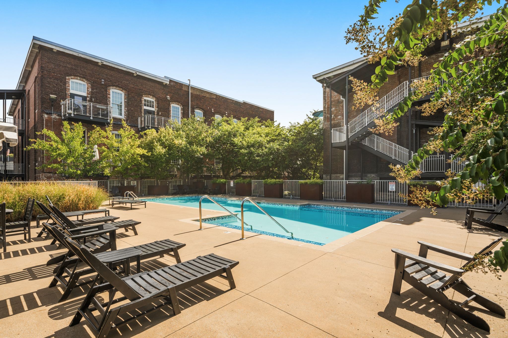 1350 Rosa L Parks Blvd Unit: 463