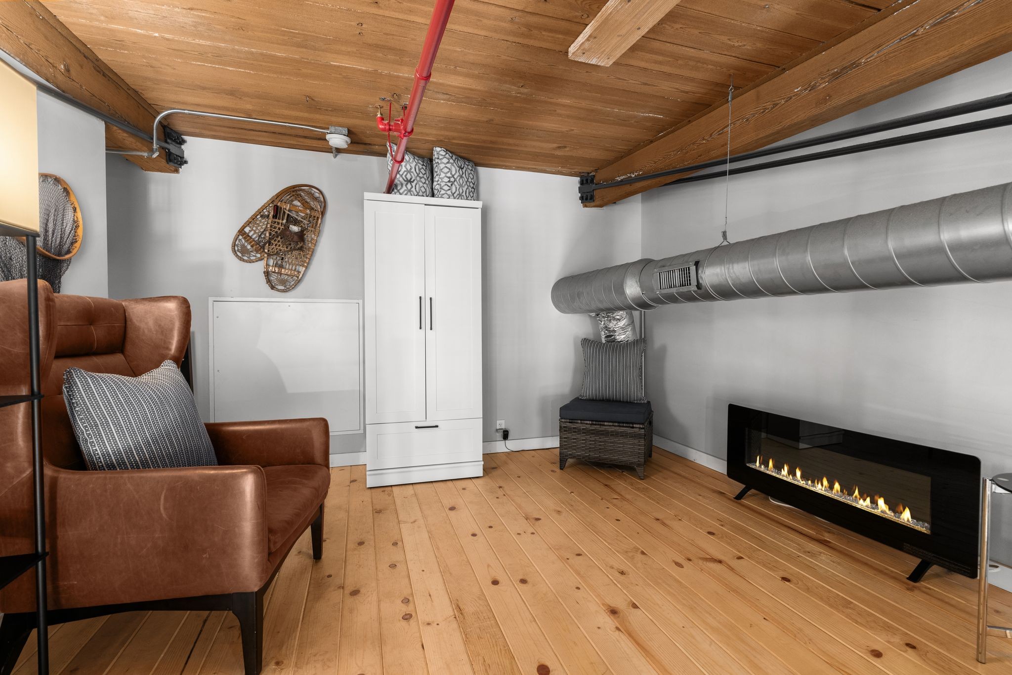 1350 Rosa L Parks Blvd Unit: 463