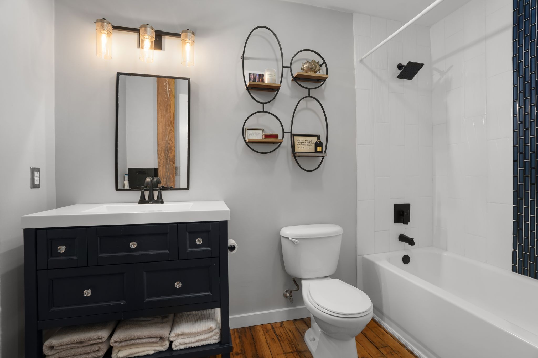 1350 Rosa L Parks Blvd Unit: 463