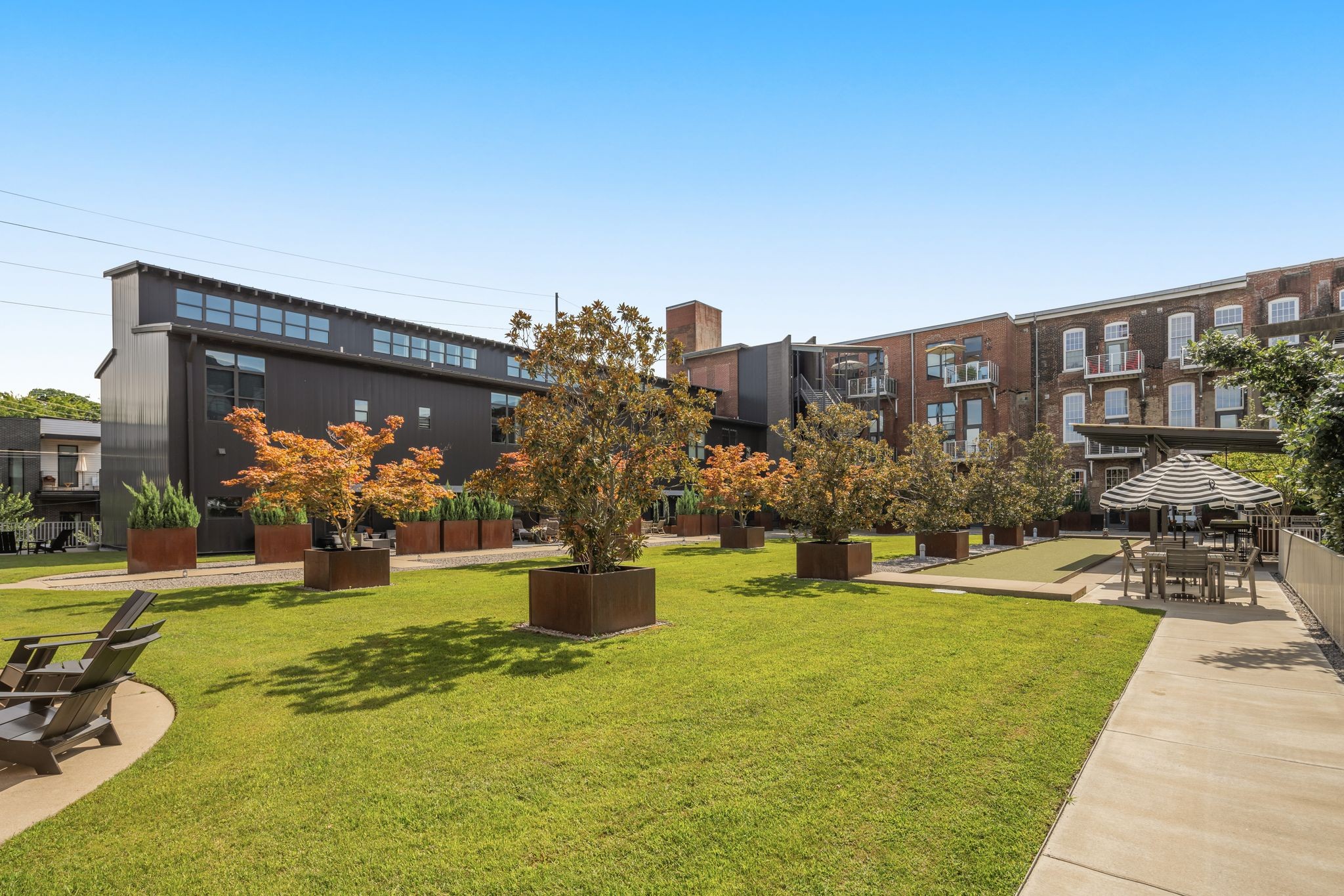 1350 Rosa L Parks Blvd Unit: 463