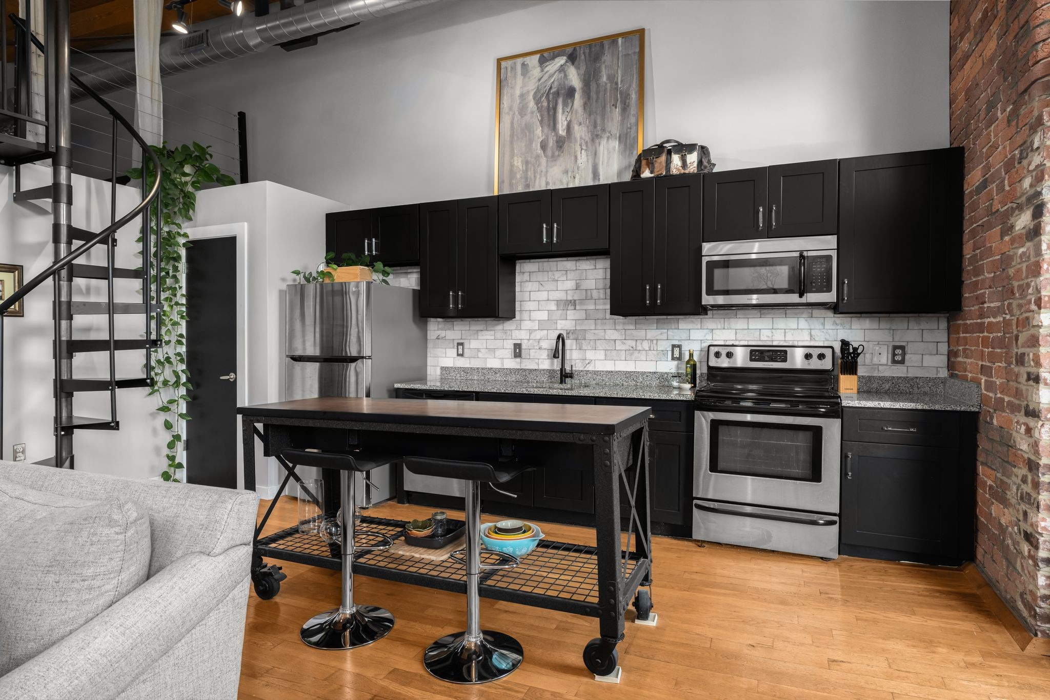 1350 Rosa L Parks Blvd Unit: 463