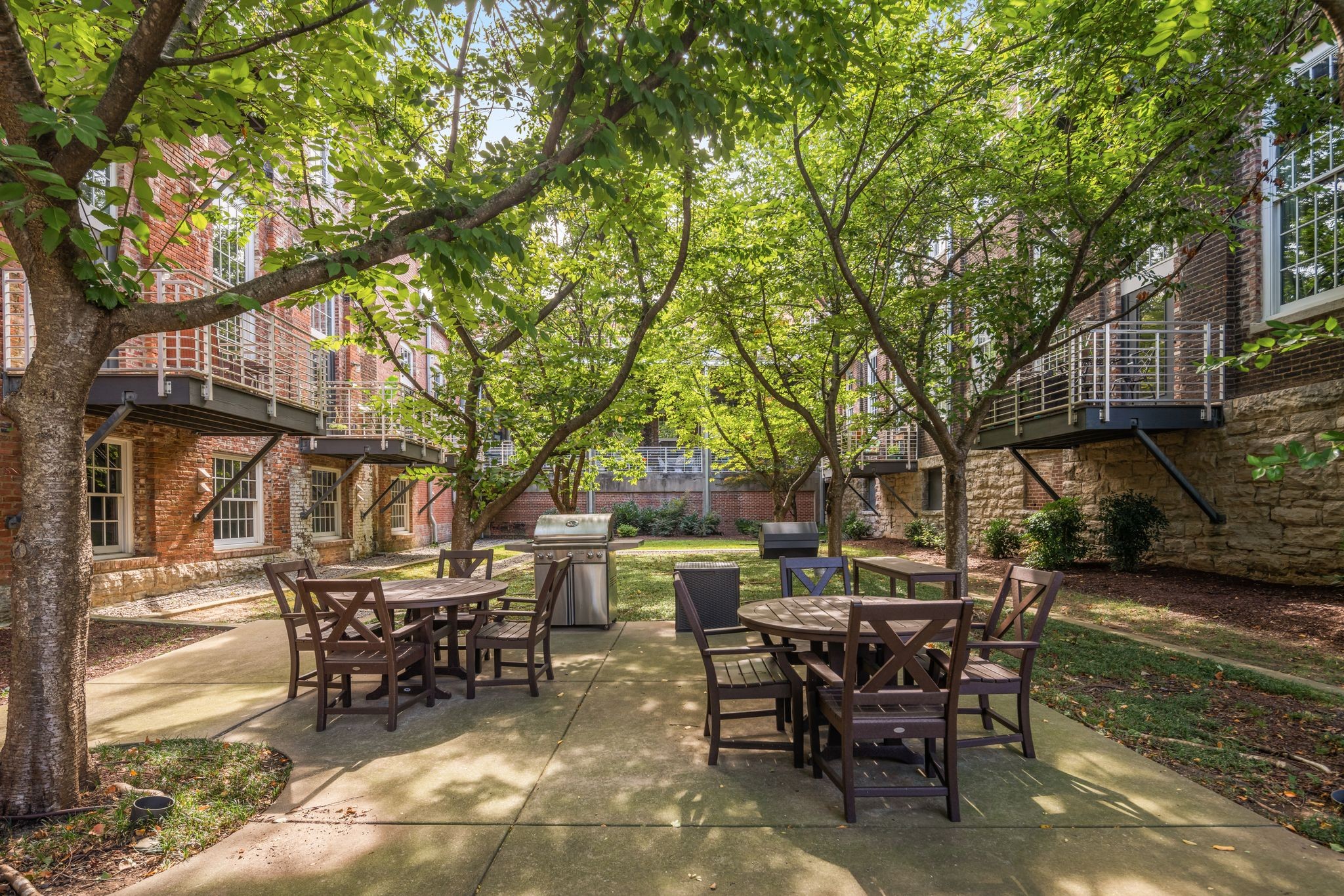 1350 Rosa L Parks Blvd Unit: 463