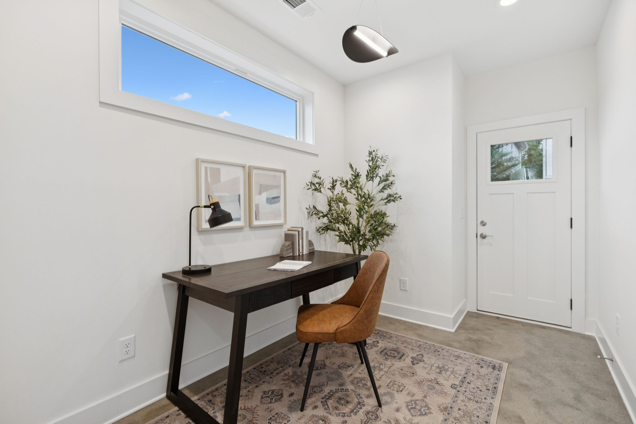 1117B Chester Ave Unit: B