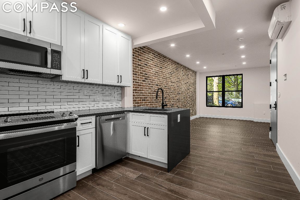 111 Clinton Avenue 2