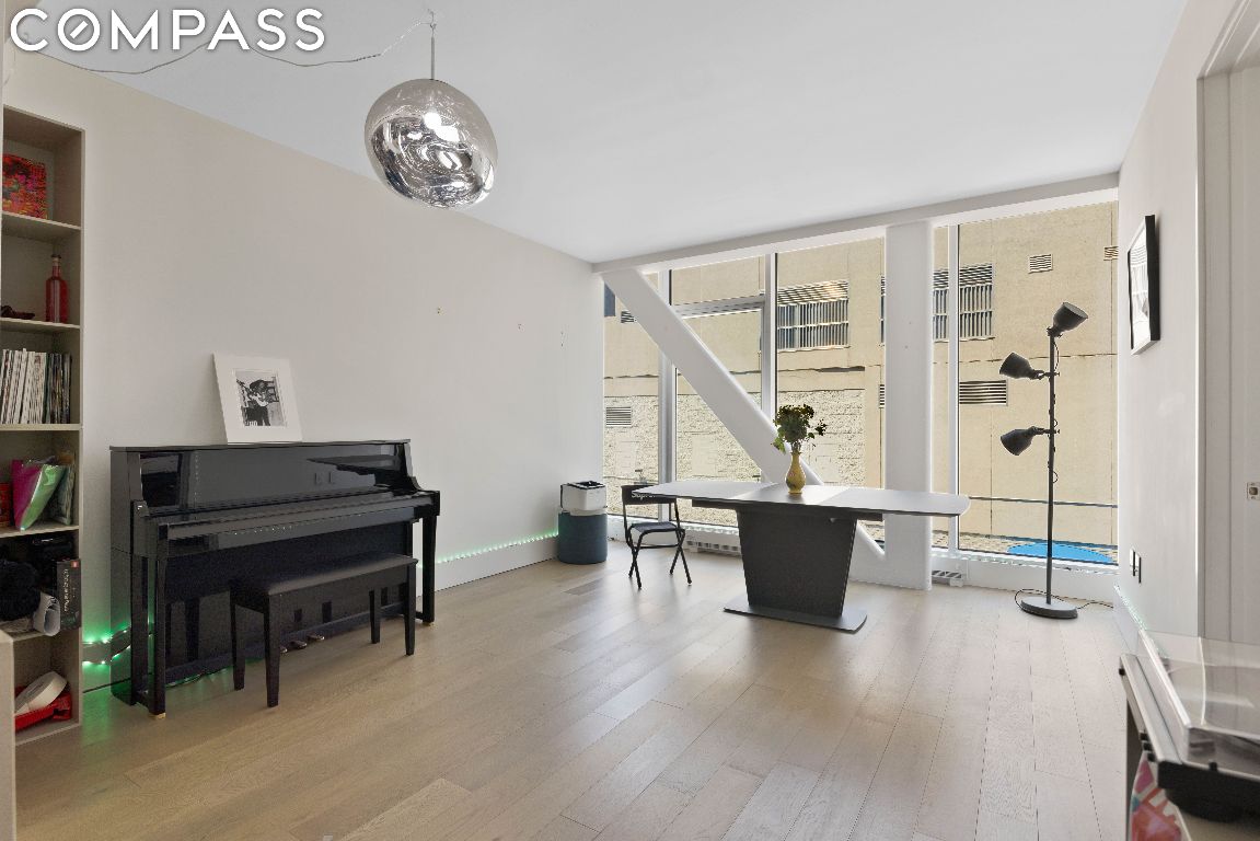 100 Norfolk Street 3-A