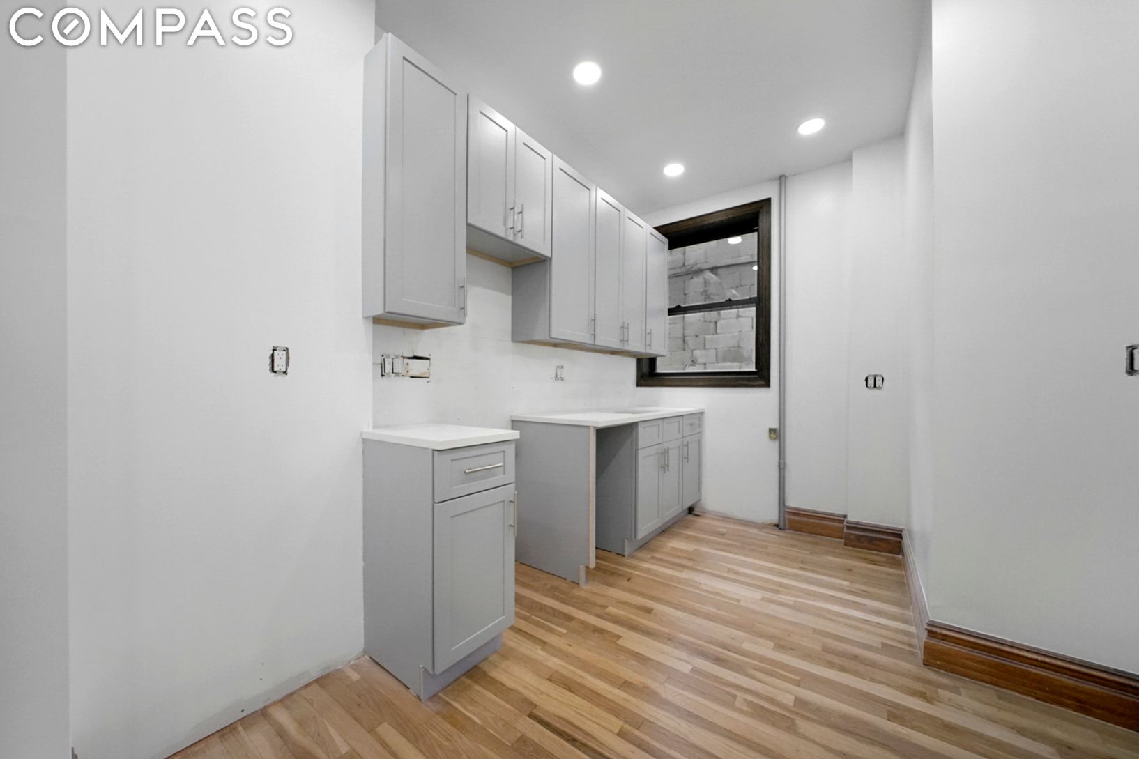 93 15th Street 1R