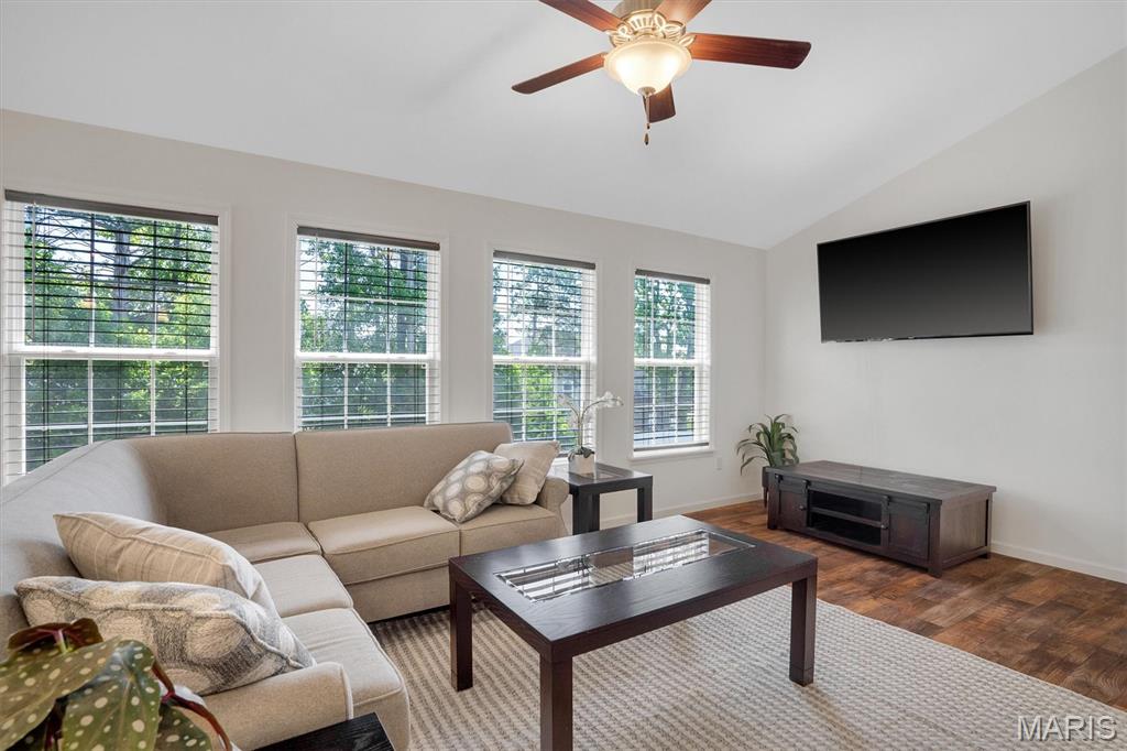 512 Hickory Knoll Drive
