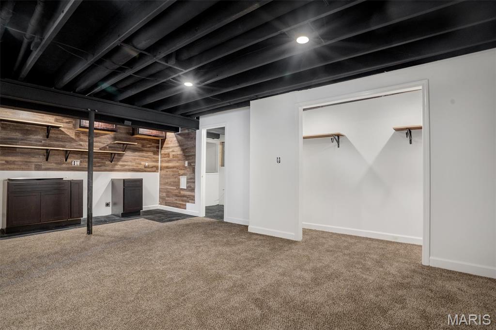 512 Hickory Knoll Drive