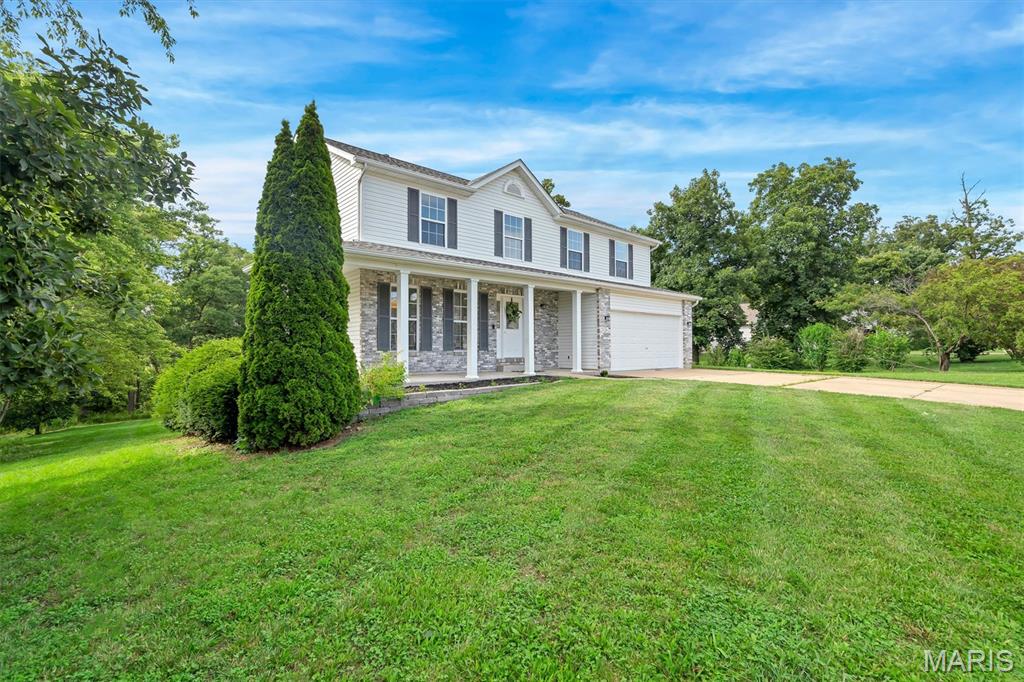 25 Hawthorne Hills Drive